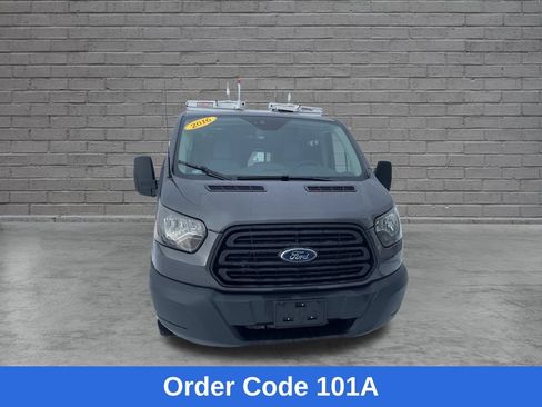 Used 2016 Ford Transit 150 130 Low Roof RWD image 4