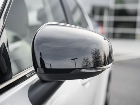 Used 2024 Volvo S60 B5 Plus image 15