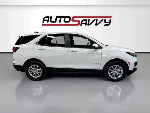 Used 2024 Chevrolet Equinox LT w/ LPO, Floor Liner Package AWD/4WD image 8