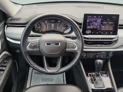 Used 2022 Jeep Compass Latitude w/ Convenience Group FWD image 12