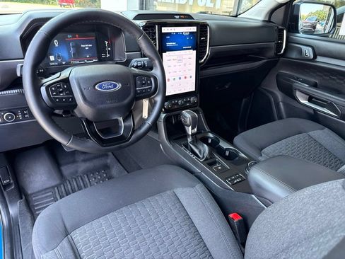 Used 2025 Ford Ranger XLT AWD/4WD image 22