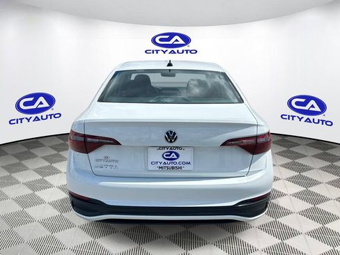 Used 2024 Volkswagen Jetta S FWD image 5