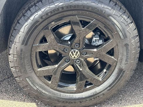 New 2026 Volkswagen Atlas Peak Edition AWD/4WD image 6