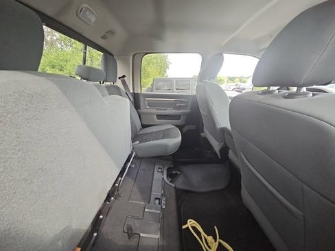Used 2019 RAM 1500 Big Horn AWD/4WD image 5