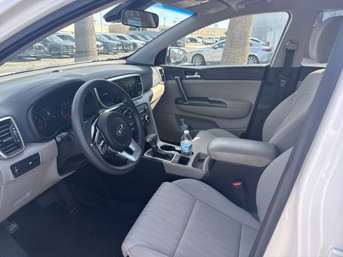 Used 2022 Kia Sportage LX image 31