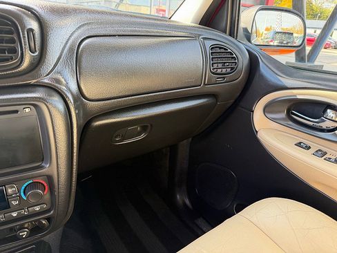 Used 2005 Chevrolet TrailBlazer LT image 15