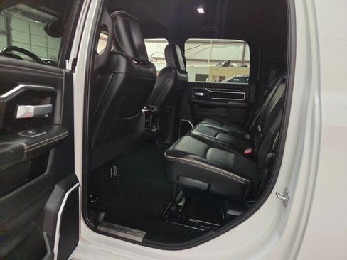 Used 2021 RAM 2500 Laramie w/ Night Edition AWD/4WD image 79