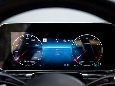 Used 2023 Mercedes-Benz S 500 4MATIC w/ AMG Line image 29