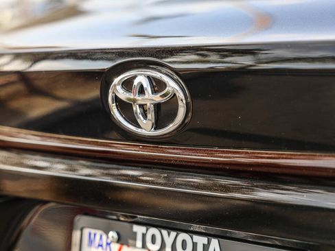 Certified 2026 Toyota Corolla LE FWD image 25