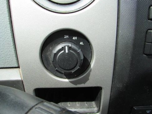 Used 2014 Ford F150 XLT image 17