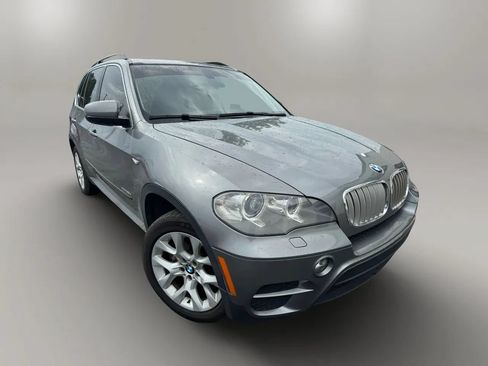 Used 2013 BMW X5 xDrive35d AWD/4WD image 2