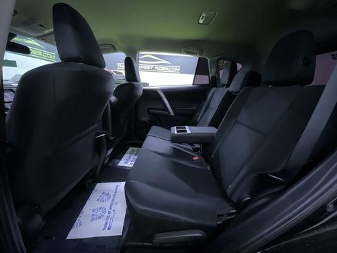 Used 2018 Toyota RAV4 LE w/ All Weather Liner Package image 26