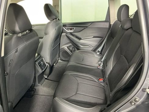 Used 2021 Subaru Forester Premium AWD/4WD image 12