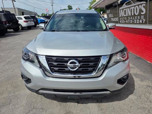 Used 2019 Nissan Pathfinder SL AWD/4WD image 6