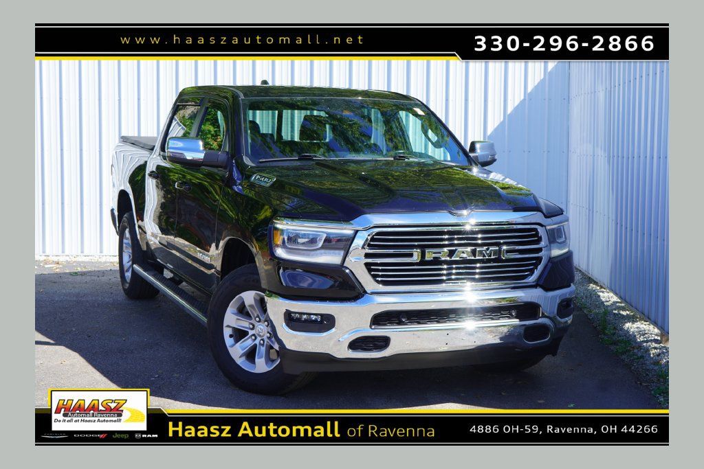 Used 2023 RAM 1500 Laramie AWD/4WD image 1