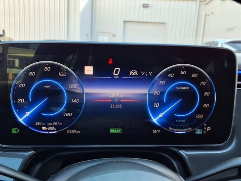 Used 2023 Mercedes-Benz EQS 450+ Sedan image 25