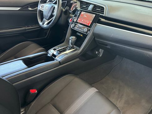 Used 2020 Honda Civic Sport image 15