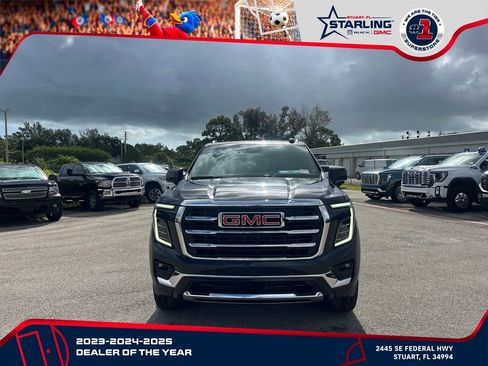 New 2026 GMC Yukon XL Elevation AWD/4WD image 3