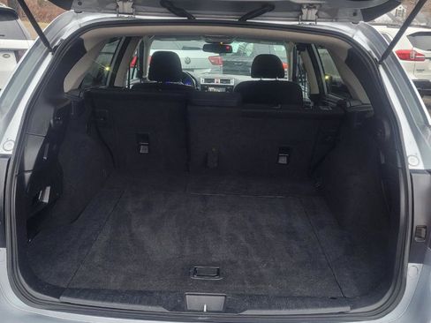 Used 2016 Subaru Outback 2.5i Premium image 33