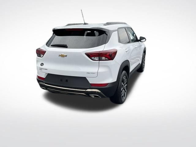 Used 2023 Chevrolet TrailBlazer ACTIV w/ Sun and Liftgate Package AWD/4WD image 16