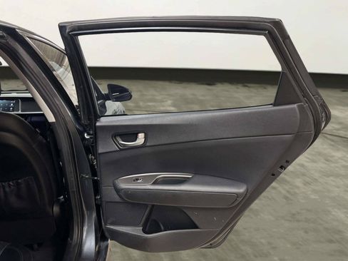 Used 2020 Kia Optima SE FWD image 18