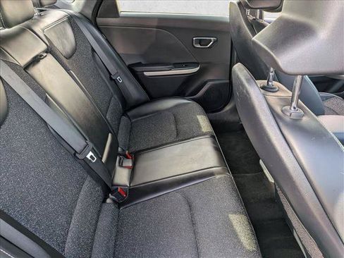 Used 2025 Kia K4 GT-Line w/ GT-Line Sunroof Package FWD image 27