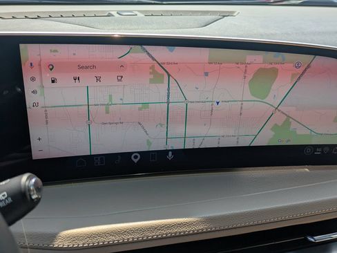 Used 2025 Cadillac XT4 Premium Luxury FWD image 20
