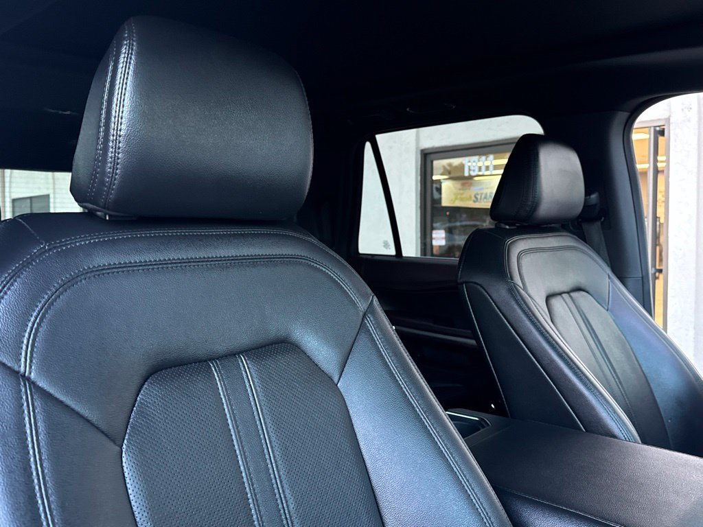 Used 2023 Ford Expedition Max Limited RWD image 23