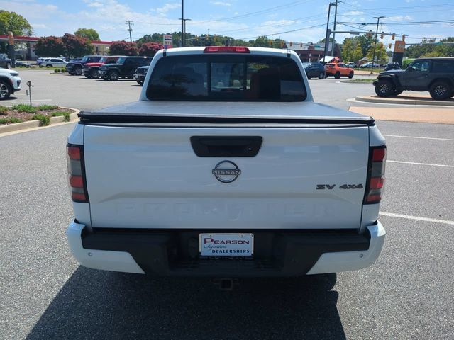Used 2022 Nissan Frontier SV AWD/4WD image 5