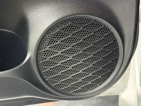 Used 2022 Toyota Prius Prime XLE image 34