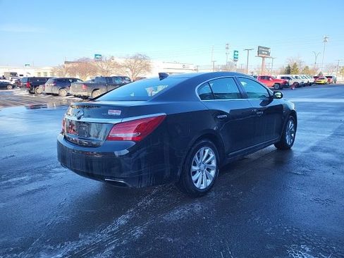 Used 2015 Buick LaCrosse Base image 3