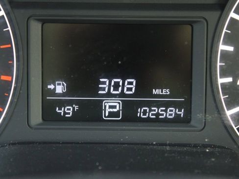 Used 2013 Nissan Sentra S image 27