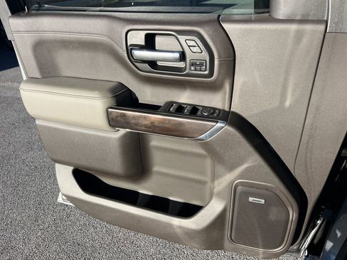 Used 2020 GMC Sierra 1500 SLT w/ SLT Premium Plus Package image 15