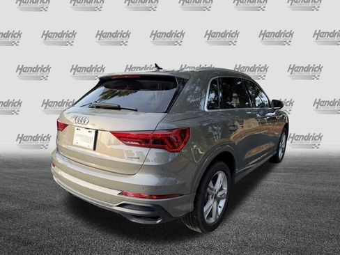 Used 2023 Audi Q3 2.0T Premium w/ Convenience Package AWD/4WD image 9