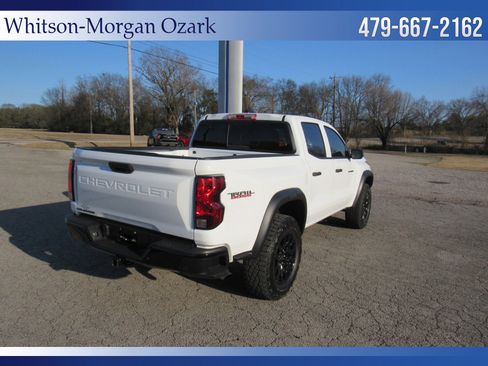 Used 2025 Chevrolet Colorado Trail Boss image 13