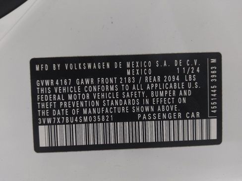Used 2025 Volkswagen Jetta SE FWD image 33