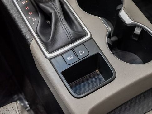 Used 2020 Kia Sportage EX FWD image 21