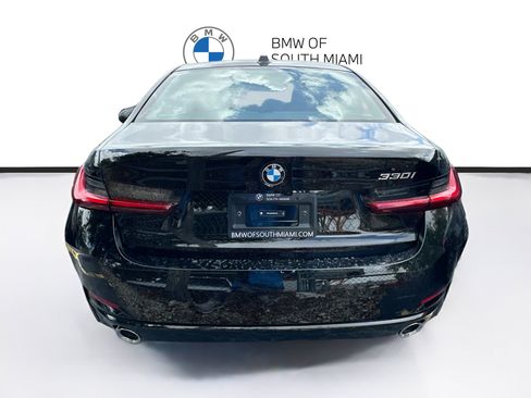 New 2026 BMW 330i Sedan w/ Convenience Package RWD image 5