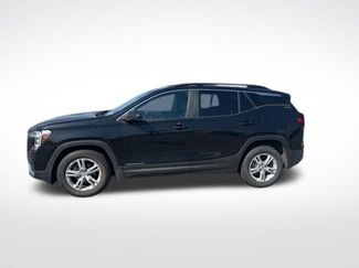 Used 2022 GMC Terrain SLE w/ Driver Convenience Package FWD video 2
