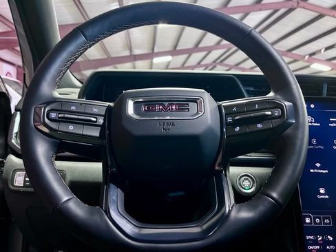 Used 2026 GMC Terrain AT4 AWD/4WD image 18