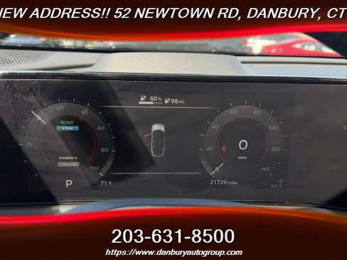 Used 2023 Nissan Ariya AWD image 22