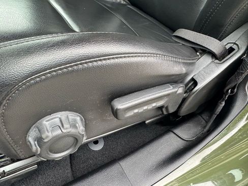 Used 2021 Jeep Wrangler Unlimited Sahara image 20