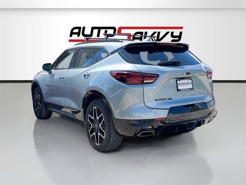 Used 2023 Chevrolet Blazer RS w/ Driver Confidence II Package image 5