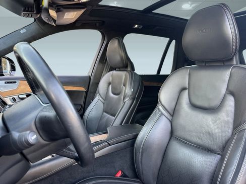 Used 2017 Volvo XC90 T8 Excellence image 24