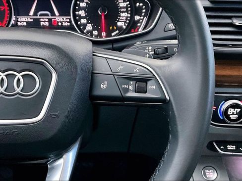 Used 2022 Audi Q5 2.0T Premium image 27