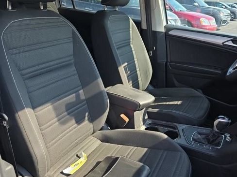 Used 2023 Volkswagen Tiguan S FWD image 6