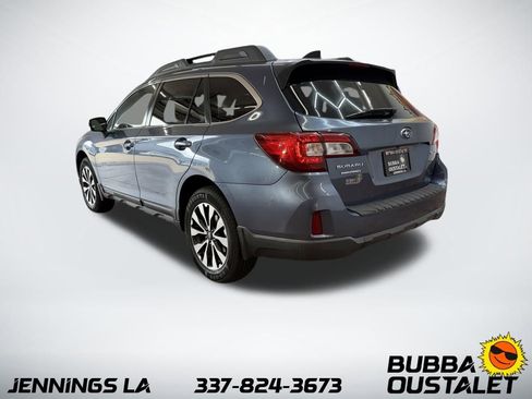 Used 2016 Subaru Outback 2.5i Limited image 3