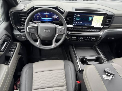 New 2026 Chevrolet Silverado 2500 ZR2 AWD/4WD image 15