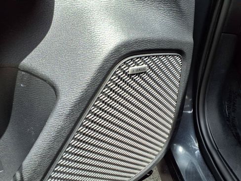 Used 2025 Mitsubishi Outlander SE AWD/4WD image 20