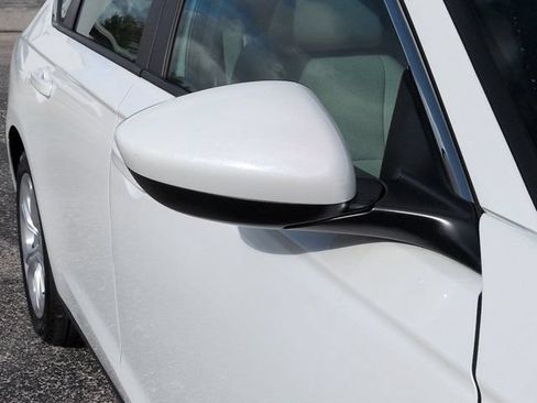 Used 2025 Honda Accord LX image 11